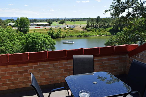 Windsor Terrace Motel - Accommodation Gladstone 0