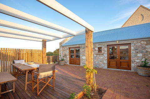 Lucy's Cottage - Accommodation Gladstone 19