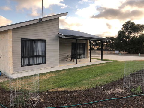 Jalilla Village - Accommodation Gladstone 2