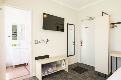 Nightcap At Finsbury Hotel - Accommodation Gladstone 20