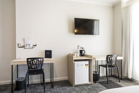 Nightcap At Finsbury Hotel - Accommodation Gladstone 12