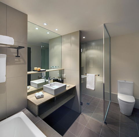 Pullman Adelaide - Accommodation Gladstone 42