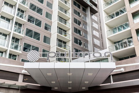 Pullman Adelaide - Accommodation Gladstone 8