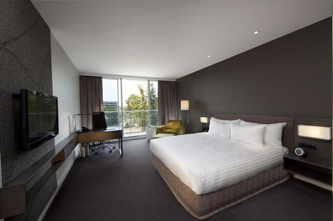 Pullman Adelaide - Accommodation Gladstone 23