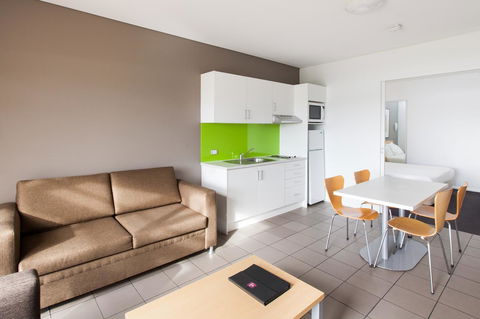 Majestic Oasis Apartments - Accommodation Gladstone 21