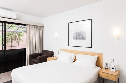 Majestic Oasis Apartments - Accommodation Gladstone 30