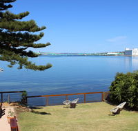 Bay 10 - Suites and Apartments - Accommodation Gladstone