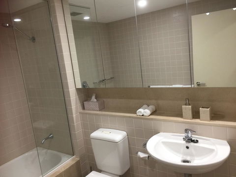 Luxury Beachside Accomodation - Accommodation Gladstone 7