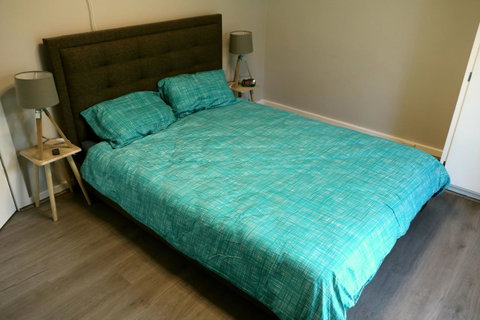 The Purple Door On Seaview - Accommodation Gladstone 13