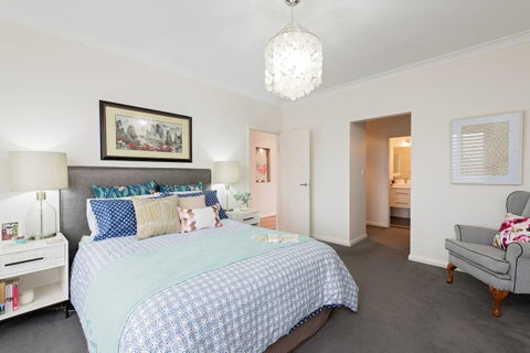 Boutique Getaway On Wright - Accommodation Gladstone 7