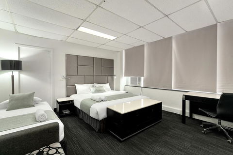 Cosmo On Bank - Accommodation Gladstone 6