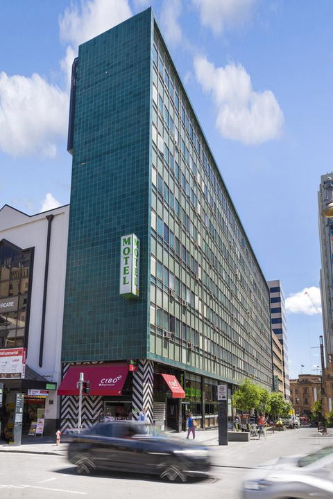 Cosmo On Bank - Accommodation Gladstone 15