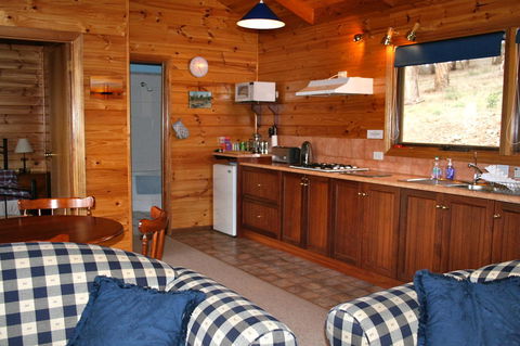 Molly's Chase - Accommodation Gladstone 3