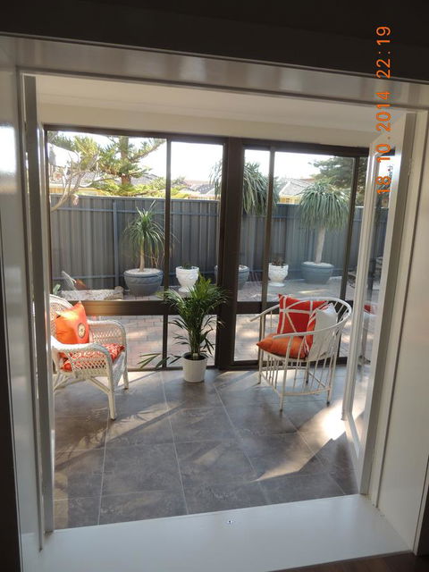 Glenelg - Marina Retreat - Accommodation Gladstone 25