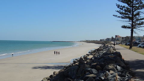 Glenelg - Marina Retreat - Accommodation Gladstone 7