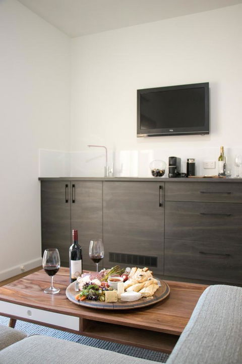 A Coonawarra Experience - Accommodation Gladstone 9