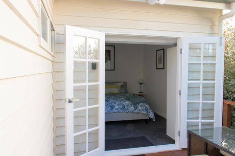 A Coonawarra Experience - Accommodation Gladstone 3