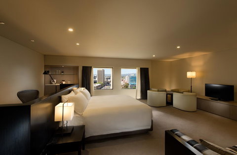 Hilton Adelaide - Accommodation Gladstone 5