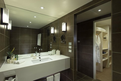 Hilton Adelaide - Accommodation Gladstone 6