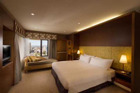 Hilton Adelaide - Accommodation Gladstone 23