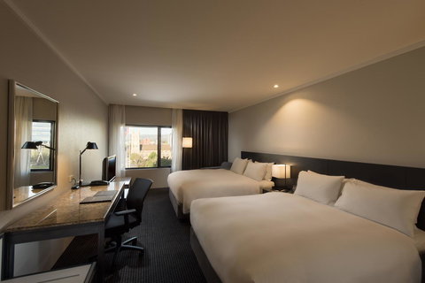 Hilton Adelaide - Accommodation Gladstone 14
