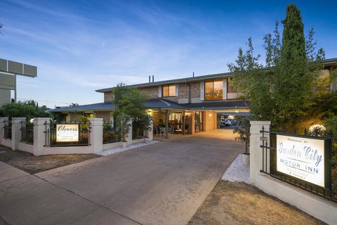 Garden City Motor Inn - Accommodation Gladstone 3
