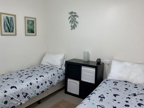 Inna Nutshell - Accommodation Gladstone 19