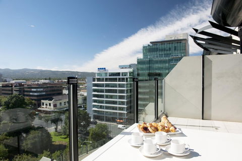Mantra Hindmarsh Square - Accommodation Gladstone 4