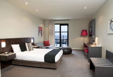 Mantra Hindmarsh Square - Accommodation Gladstone 11