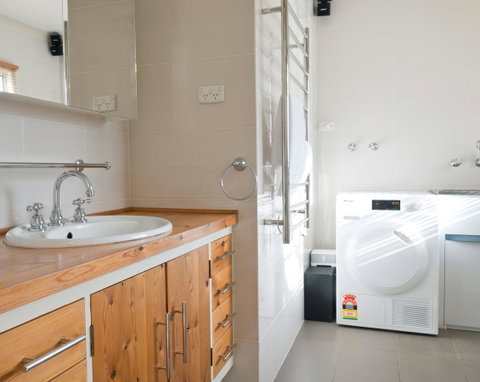 29 Jane - Accommodation Gladstone 7