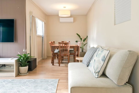 29 Jane - Accommodation Gladstone 5