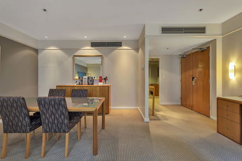 Stamford Plaza Adelaide - Accommodation Gladstone 33
