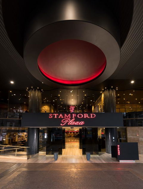 Stamford Plaza Adelaide - Accommodation Gladstone 1