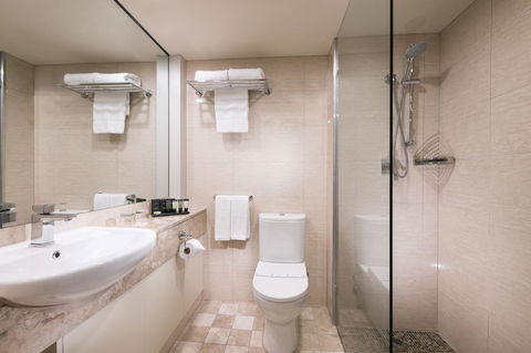 Stamford Plaza Adelaide - Accommodation Gladstone 18