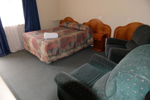 Ardeanal Motel - Accommodation Gladstone 36