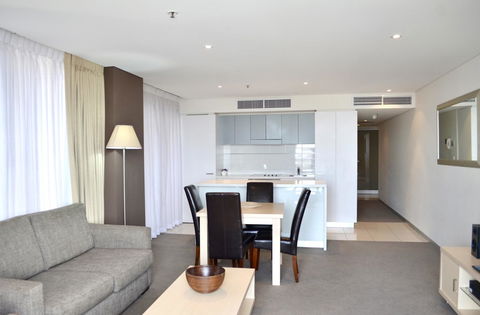 APTonNorthTCE - Accommodation Gladstone 6