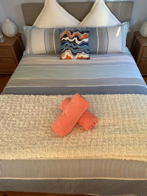 Moana Beach Sunset Holiday Accommodation A - Accommodation Gladstone 1