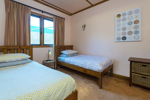 Rustic On 13th - Accommodation Gladstone 10
