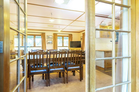 Rustic On 13th - Accommodation Gladstone 12