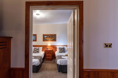 Astor Inn - Accommodation Gladstone 12