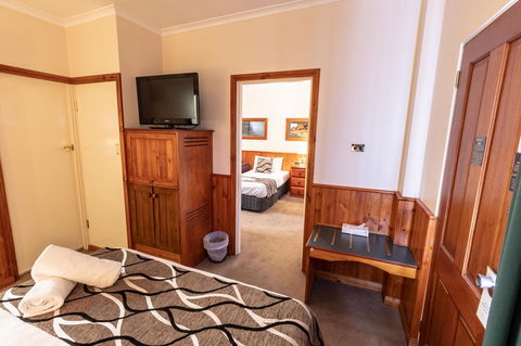 Astor Inn - Accommodation Gladstone 13