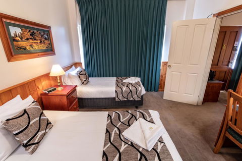 Astor Inn - Accommodation Gladstone 11