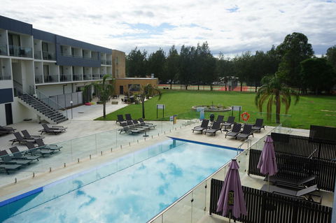 Rydges Resort Hunter Valley - Accommodation Gladstone 3