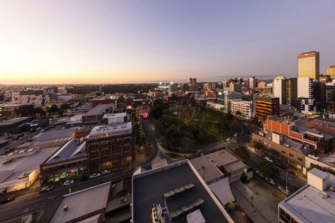 IStay Precinct Adelaide - Accommodation Gladstone 7