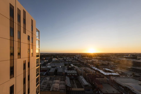 IStay Precinct Adelaide - Accommodation Gladstone 6