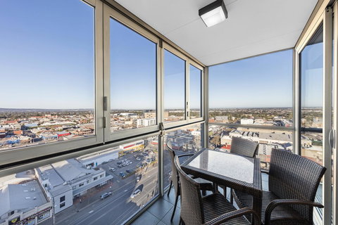 IStay Precinct Adelaide - Accommodation Gladstone 20