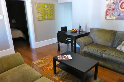 Penzance Cottage Glenelg - Accommodation Gladstone 6
