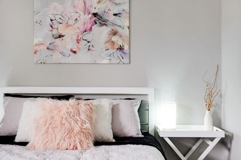 Cute And Cosy - Events, Workers, Getaways - Accommodation Gladstone 1