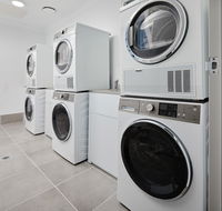 Charlestown Executive Apartments - Accommodation Gladstone
