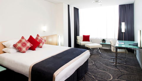 Adelaide Rockford - Accommodation Gladstone 9
